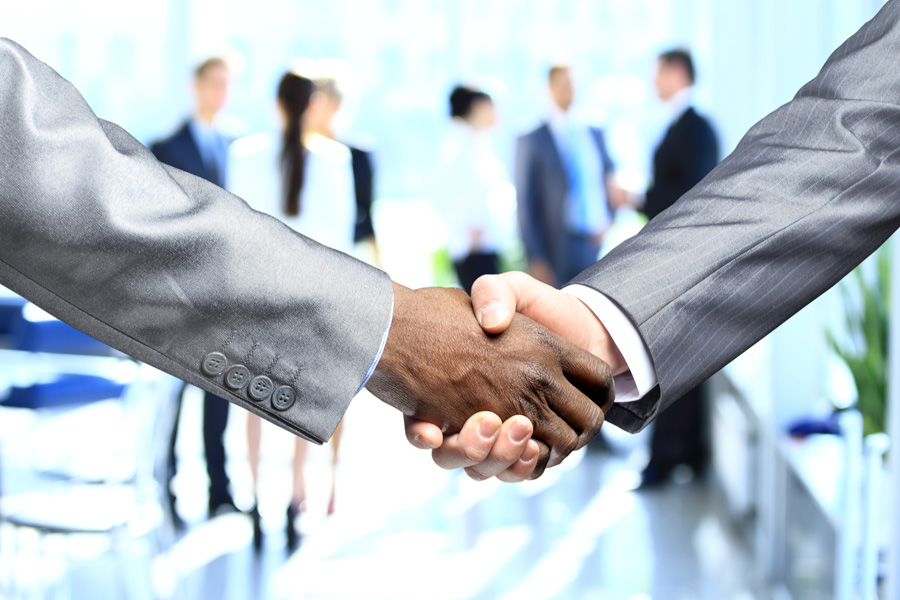 松江房產律師解讀:合同條款模糊的法律風險與防范策略